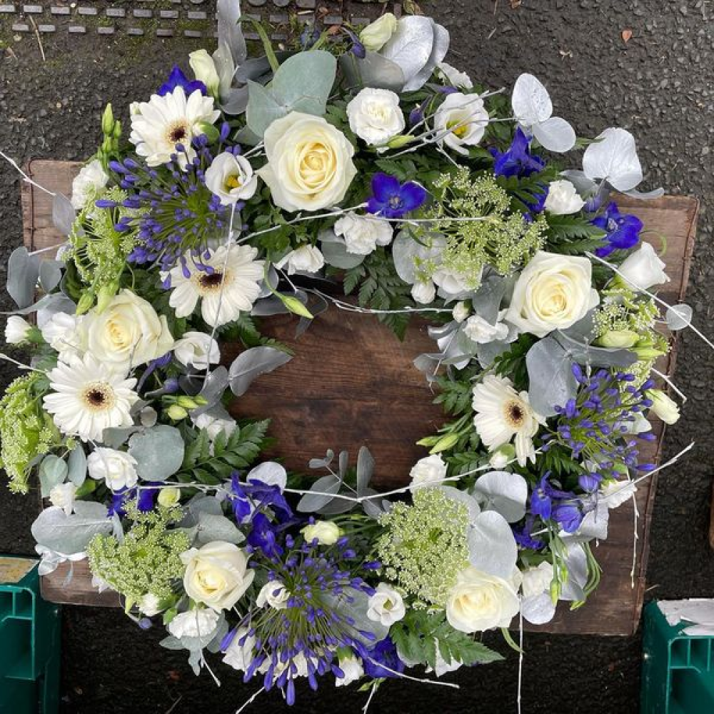 Blue & White Wreath Product Image
