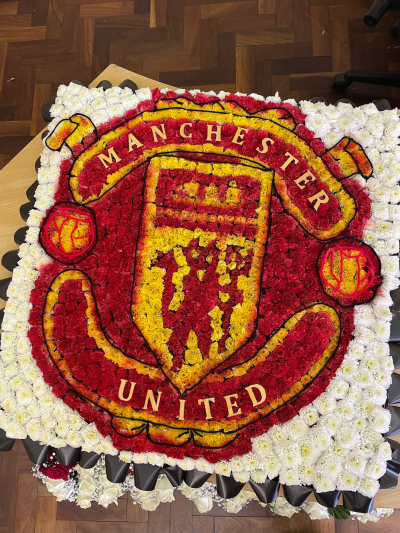 Manchester United Club Emblem - Manchester United Club Emblem bespoke funeral tribute

Other clubs and teams can be requested
